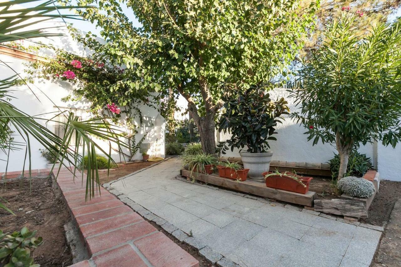 Villa Del Manzano Villanueva del Ariscal Exterior photo